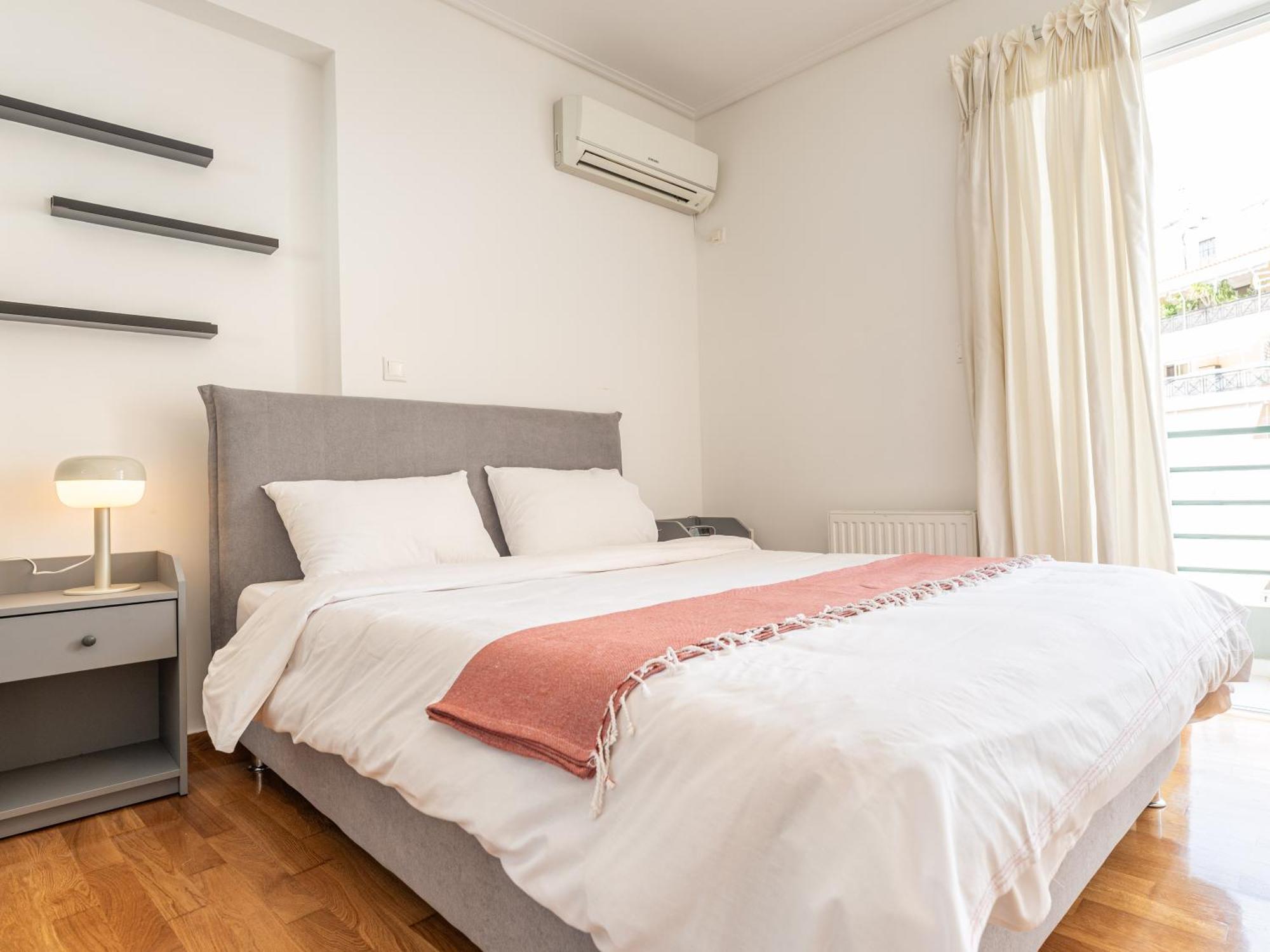 Appartamento Athens Retreat 1-Bdr Apt Close To Metro Station Esterno foto
